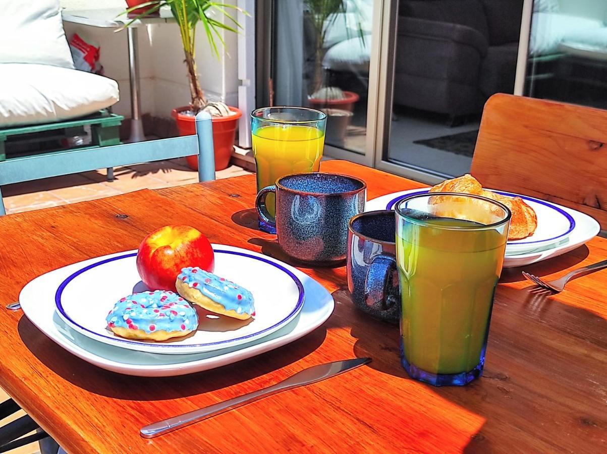 Manuela Nogales Apartments! มาลากา ภายนอก รูปภาพ