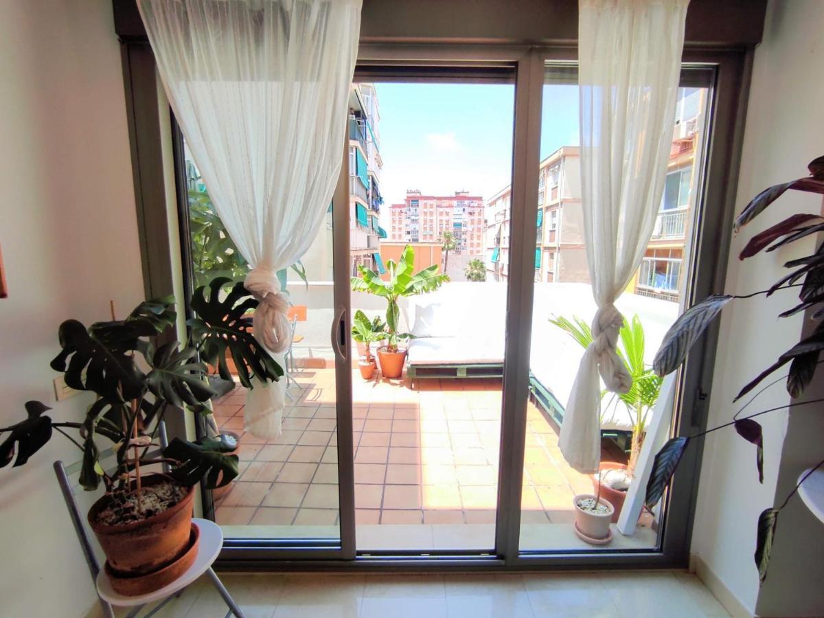Manuela Nogales Apartments! มาลากา ภายนอก รูปภาพ