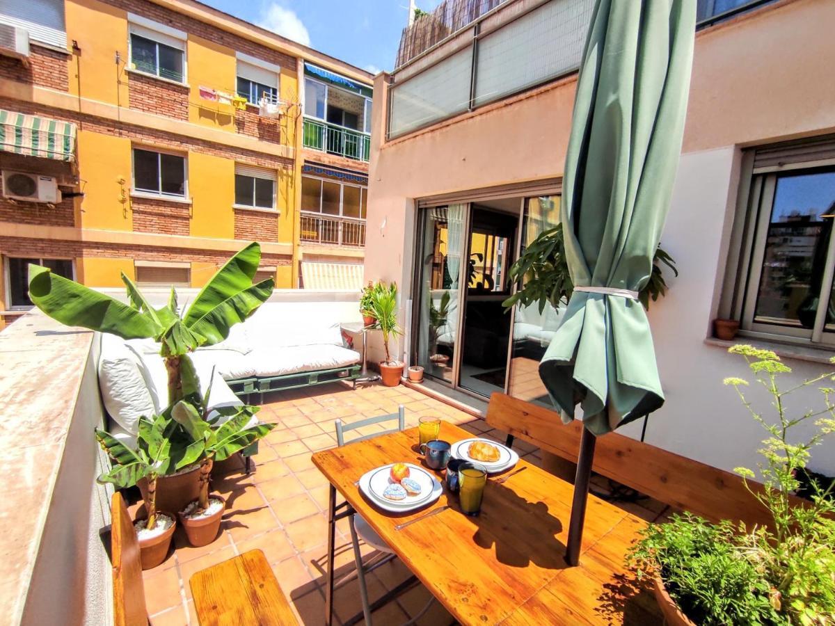 Manuela Nogales Apartments! มาลากา ภายนอก รูปภาพ