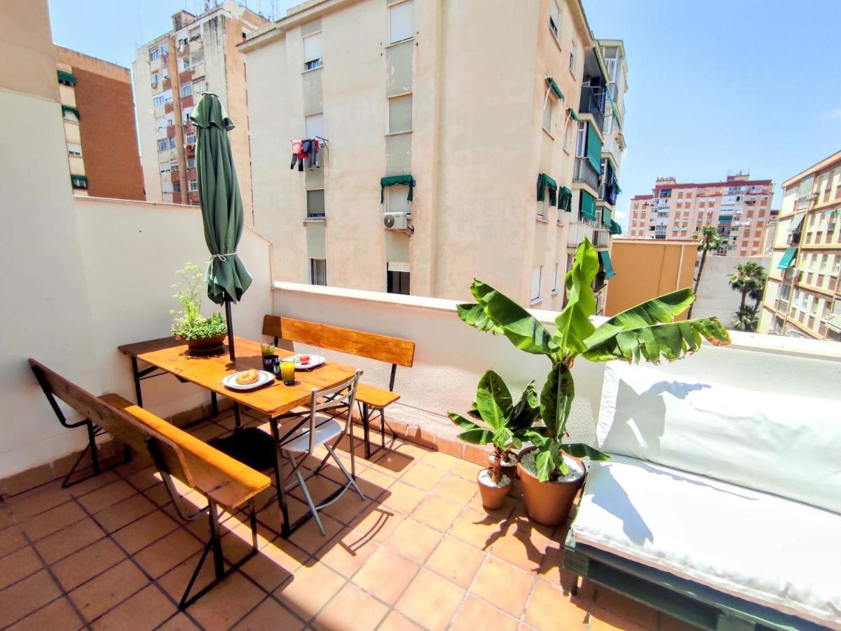 Manuela Nogales Apartments! มาลากา ภายนอก รูปภาพ