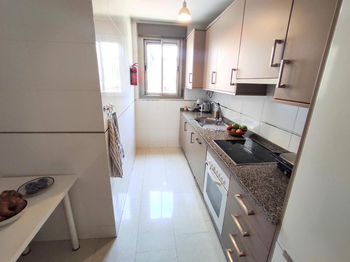 Manuela Nogales Apartments! มาลากา ภายนอก รูปภาพ
