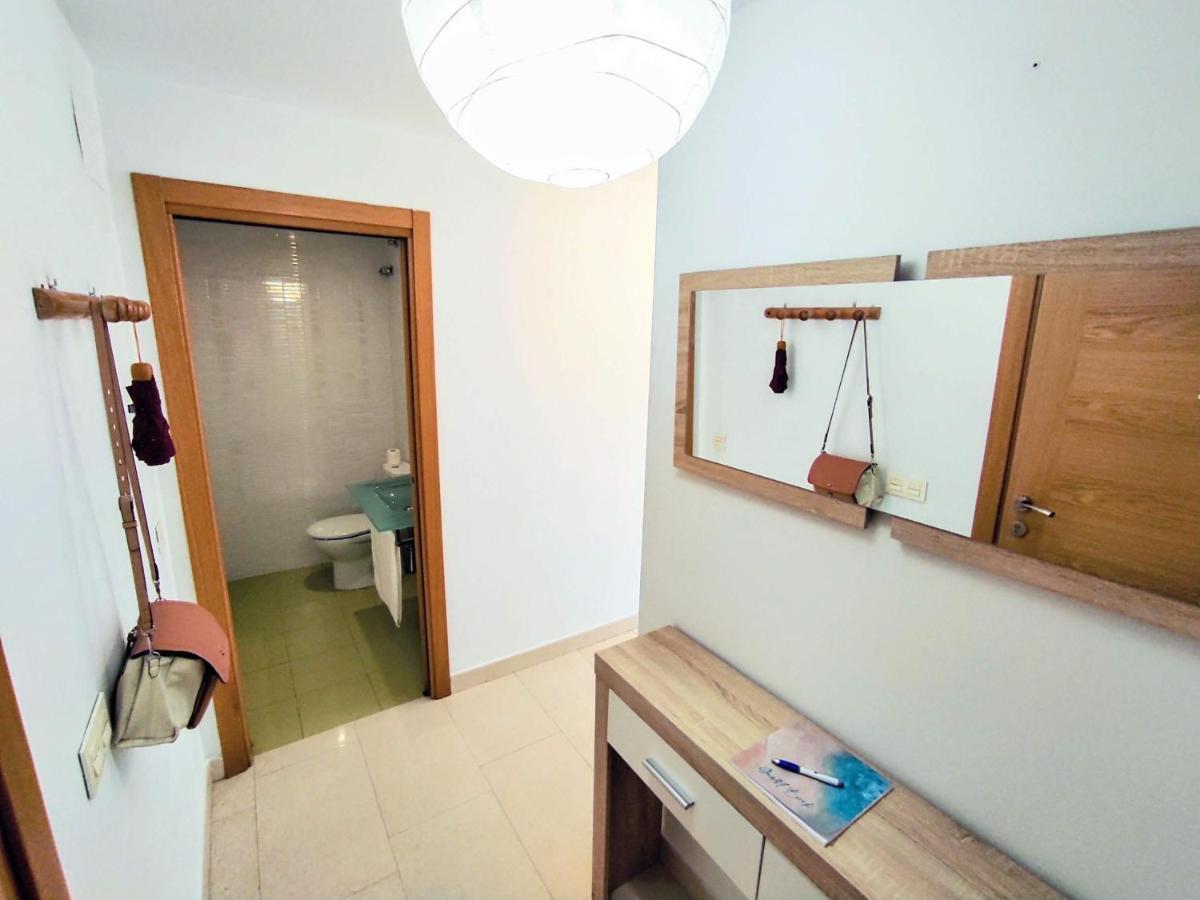 Manuela Nogales Apartments! มาลากา ภายนอก รูปภาพ