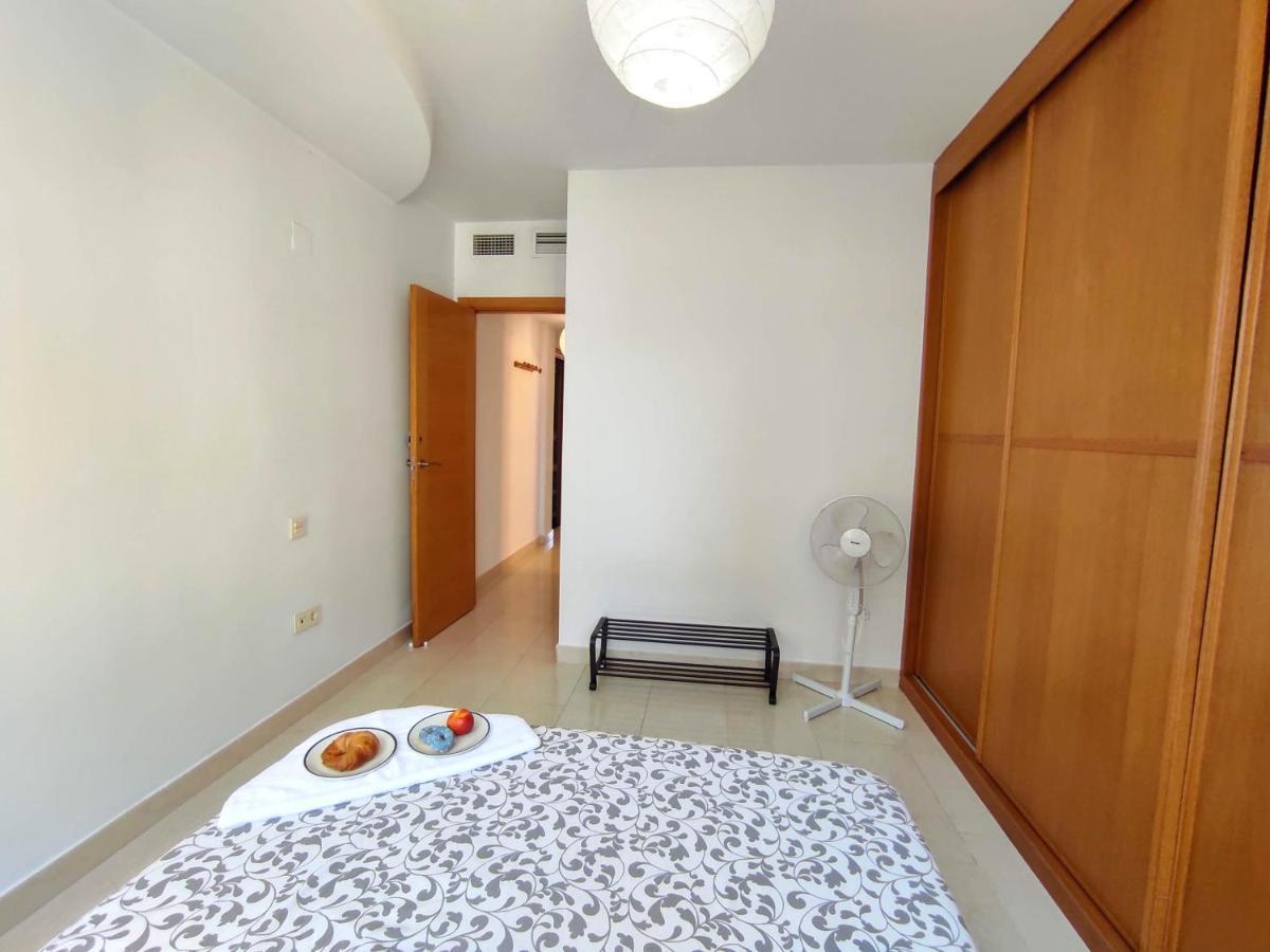 Manuela Nogales Apartments! มาลากา ภายนอก รูปภาพ