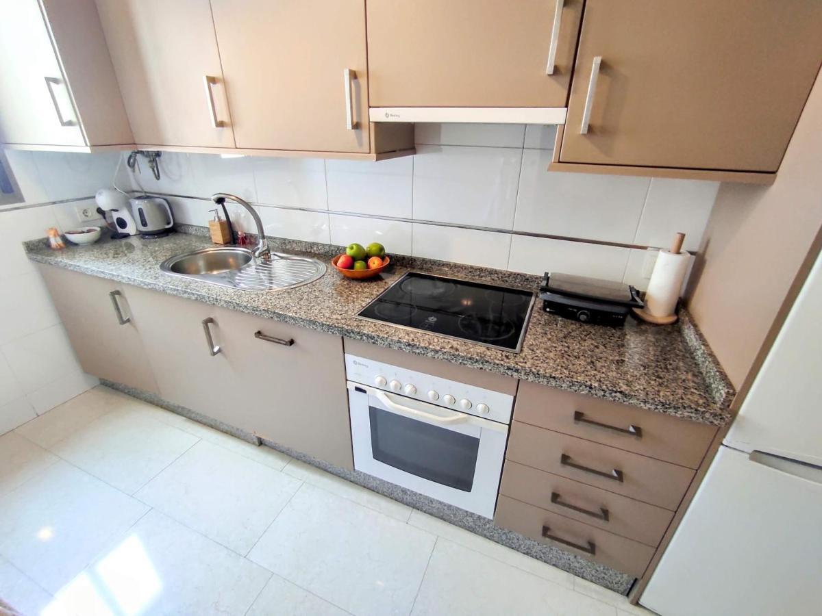Manuela Nogales Apartments! มาลากา ภายนอก รูปภาพ